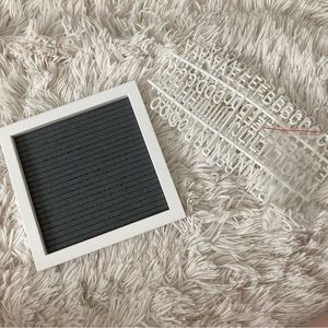 Letter Board + Plastic letters & numbers